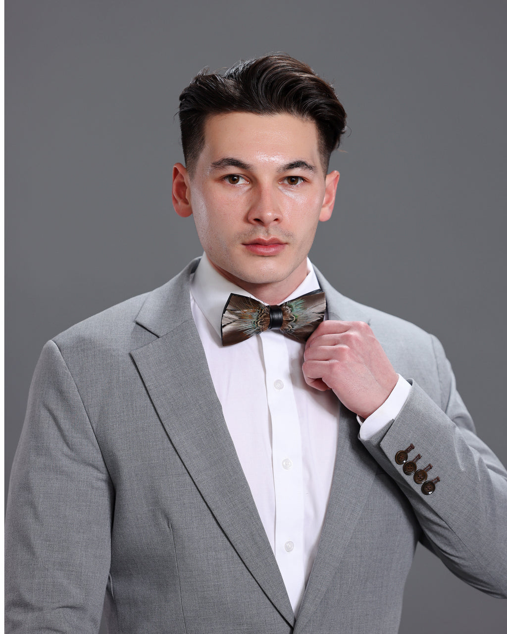 Driftwood Wing Feather Bow Tie